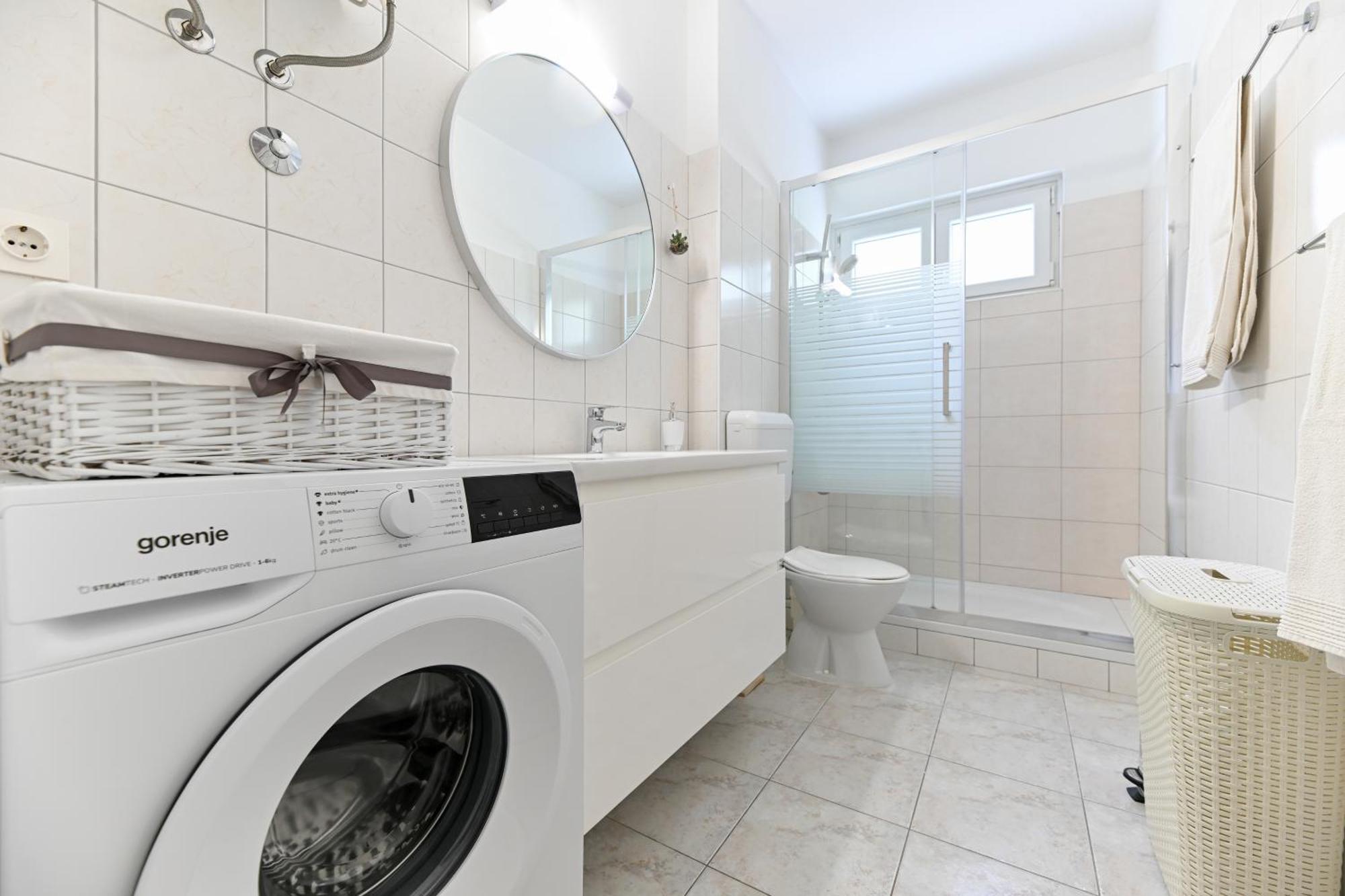 Near Zadar City Center Apartment With Free Parking And Air Condition In Each Room Eksteriør billede