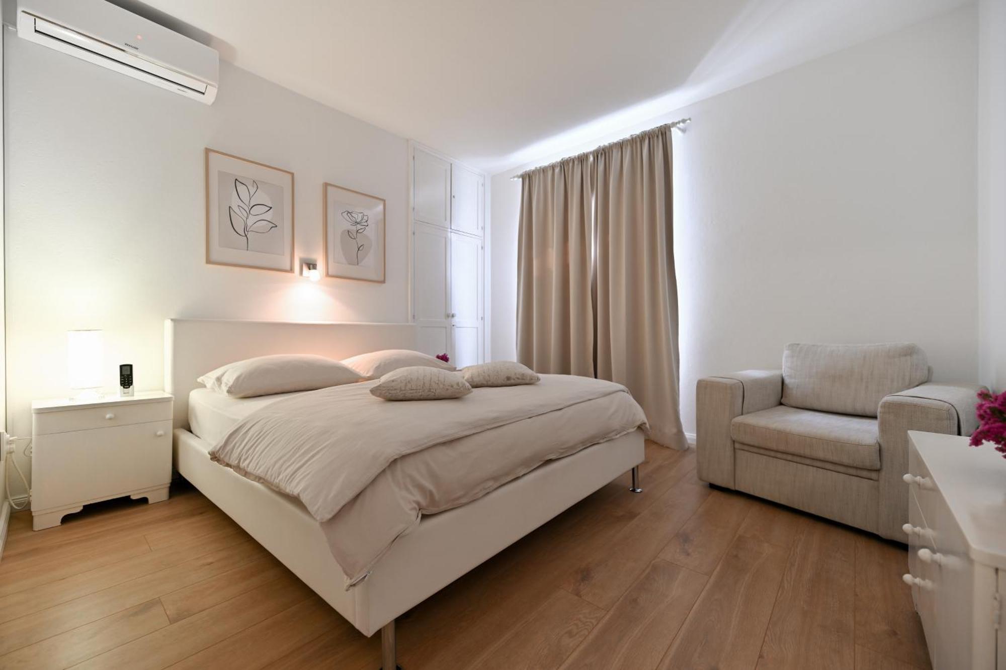 Near Zadar City Center Apartment With Free Parking And Air Condition In Each Room Eksteriør billede
