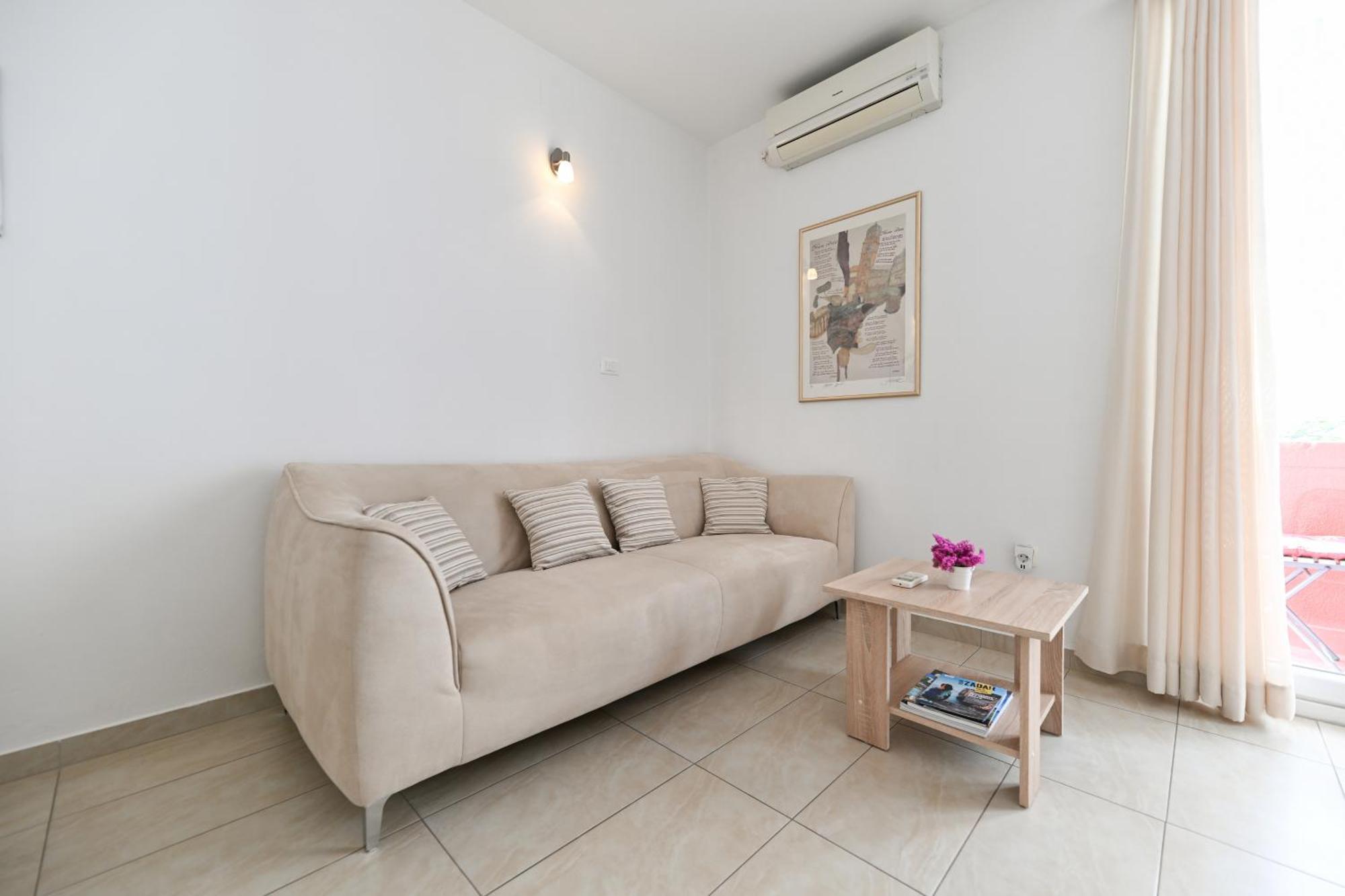 Near Zadar City Center Apartment With Free Parking And Air Condition In Each Room Eksteriør billede